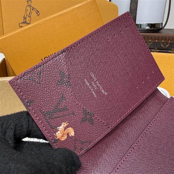 2026122105458541 270